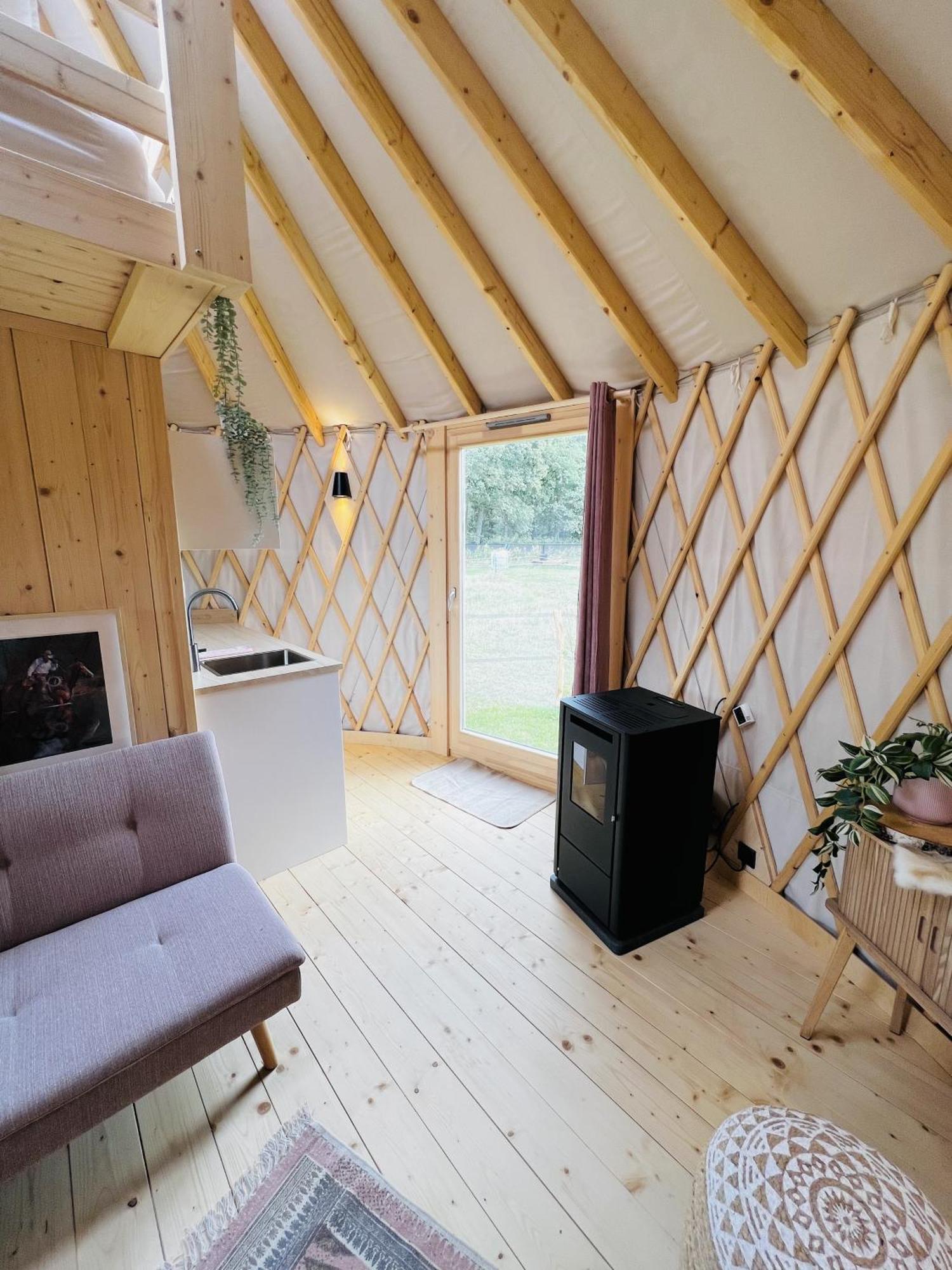 Magnolia Hoeve - Unieke Bestemming Voor Paardenliefhebbers En Bijzondere Overnachtingen In De Natuur Ledeacker 外观 照片