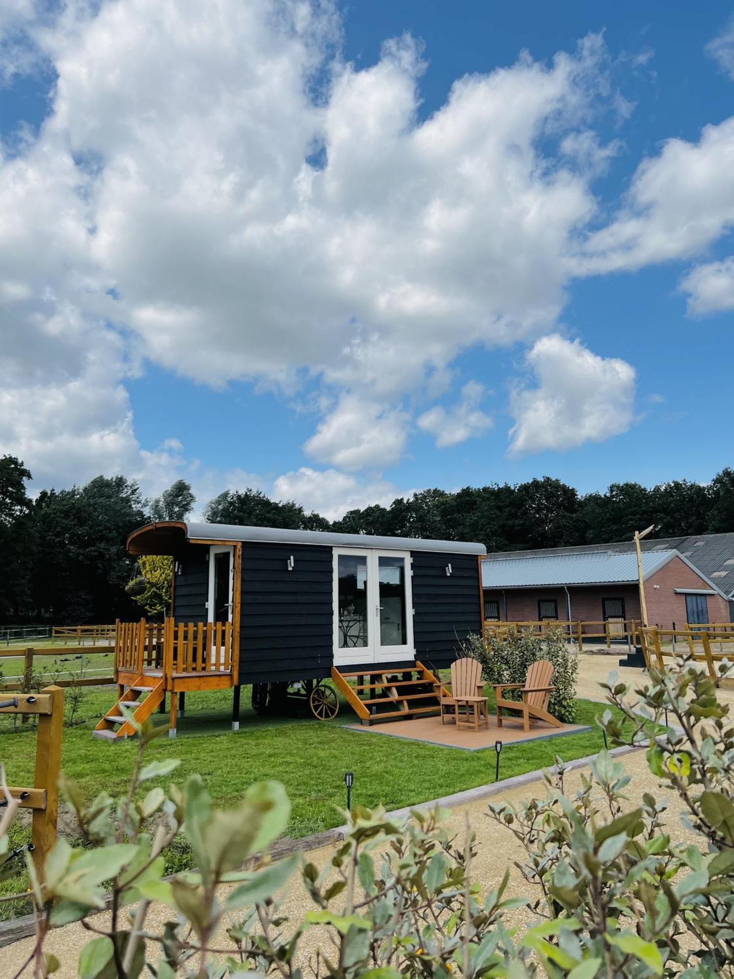Magnolia Hoeve - Unieke Bestemming Voor Paardenliefhebbers En Bijzondere Overnachtingen In De Natuur Ledeacker 外观 照片