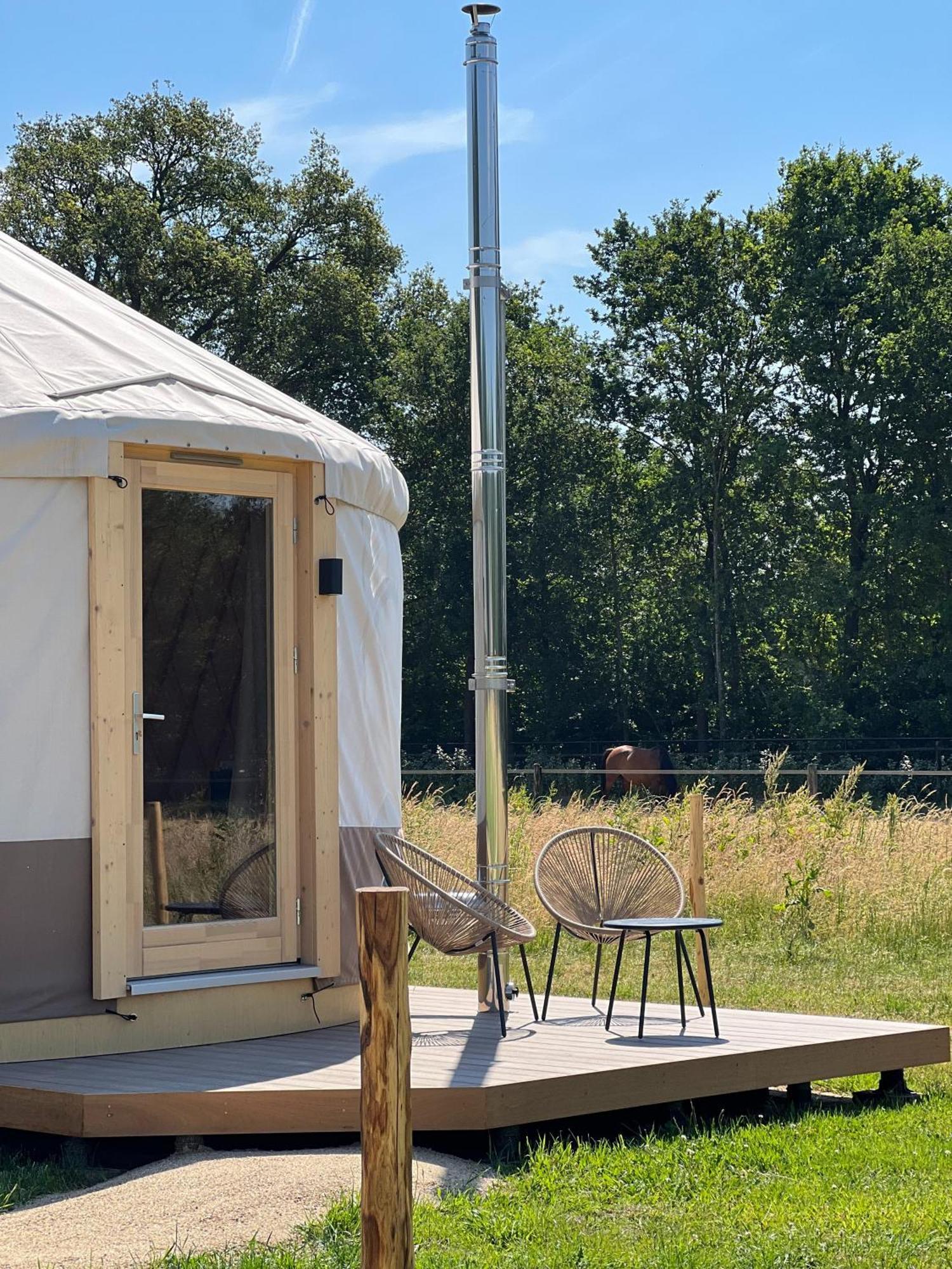 Magnolia Hoeve - Unieke Bestemming Voor Paardenliefhebbers En Bijzondere Overnachtingen In De Natuur Ledeacker 外观 照片